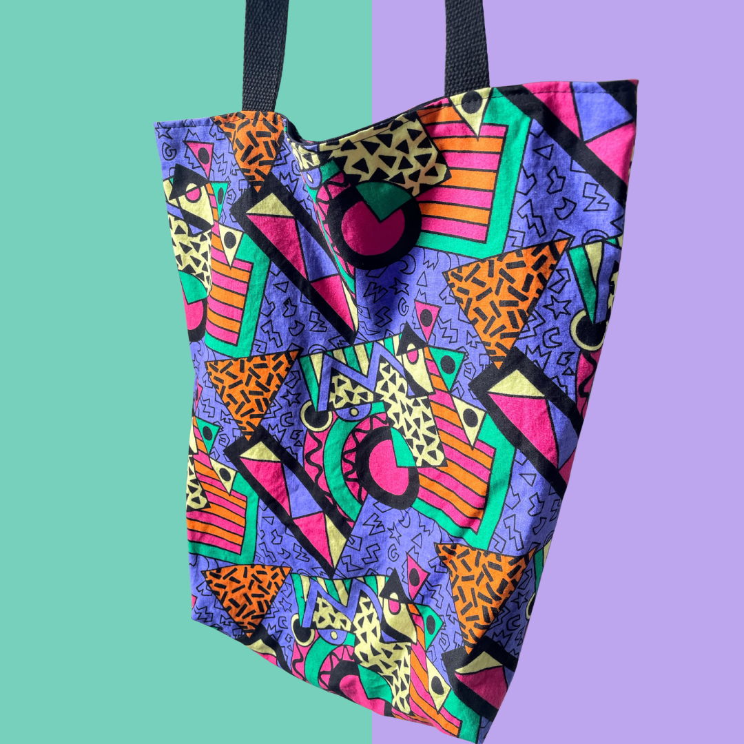 The Classic Tote - Retro